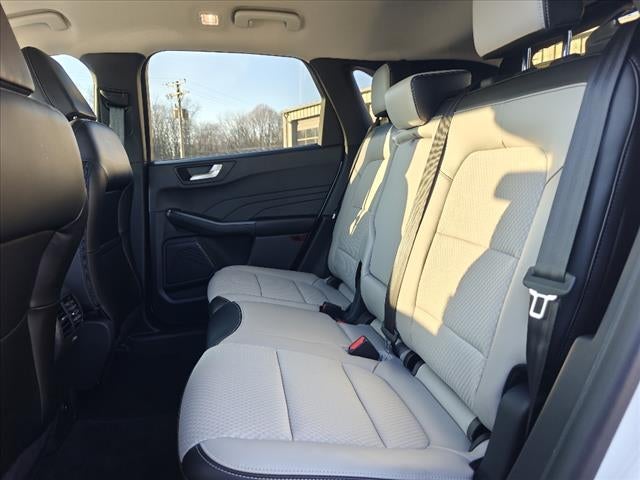 2024 Ford Escape Plug-In Hybrid Base