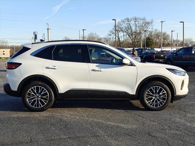 2024 Ford Escape Plug-In Hybrid Base