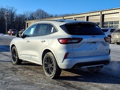 2025 Ford Escape Hybrid ST-Line Elite