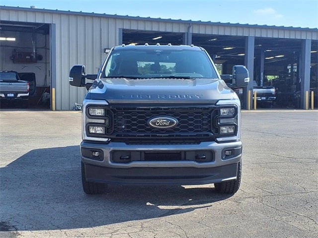 2025 Ford F-350SD Lariat