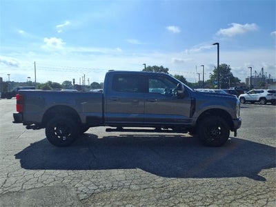 2025 Ford F-350SD Lariat